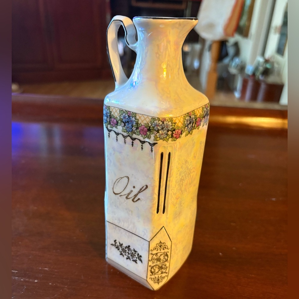 Oil decanter antique from Victoria made in Czechoslovakia